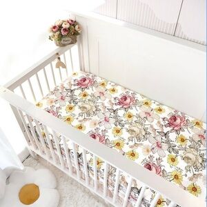 Baby Girl’s floral crib & bassinet bedding set